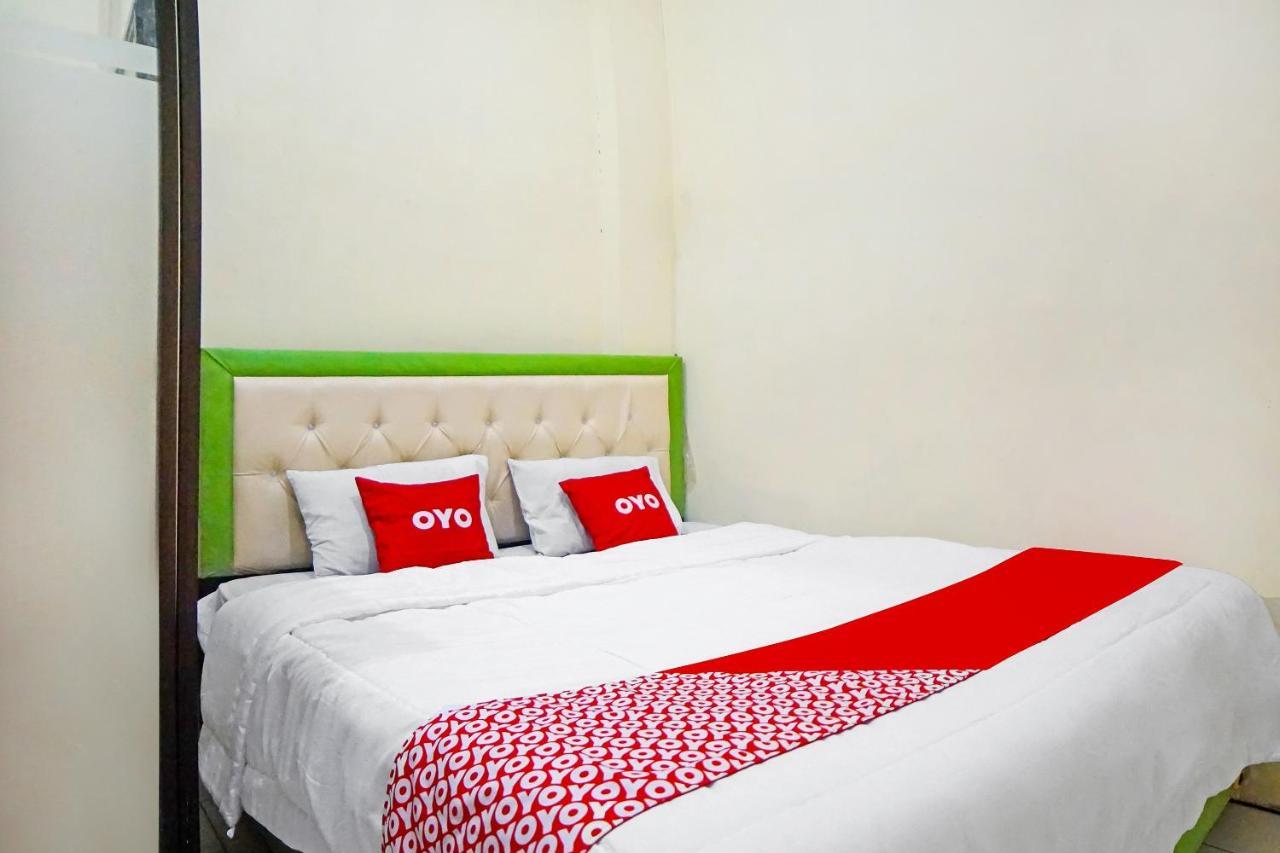 Oyo 91435 Berliany Home 2 Medan Eksteriør bilde